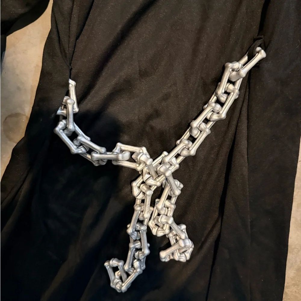 Kids Ghost Face Costume with Mask and Chain Belt - Black - Picture 4 of 4